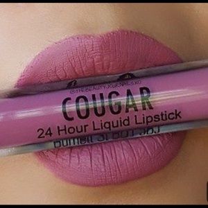 Cougar lipgloss in the color Mulburry
